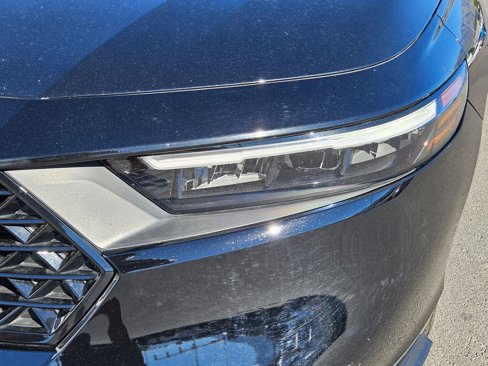 Used 2023 Honda Accord EX image 12
