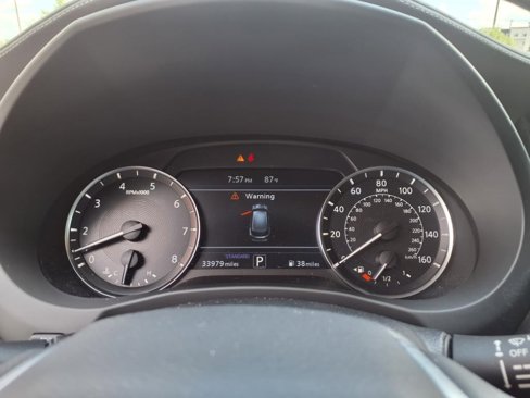 Used 2022 INFINITI QX50 Luxe image 17