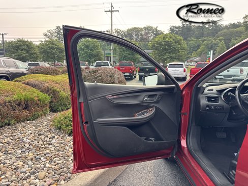 Used 2014 Chevrolet Impala LT w/ Premium Seating Package image 13