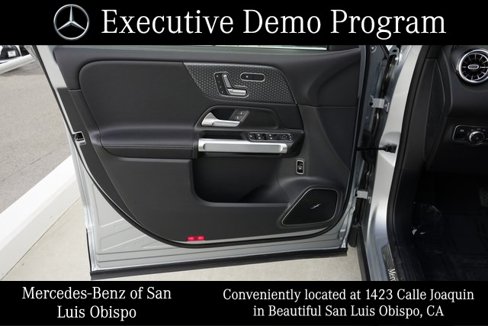 Used 2025 Mercedes-Benz GLB 250 4MATIC image 18