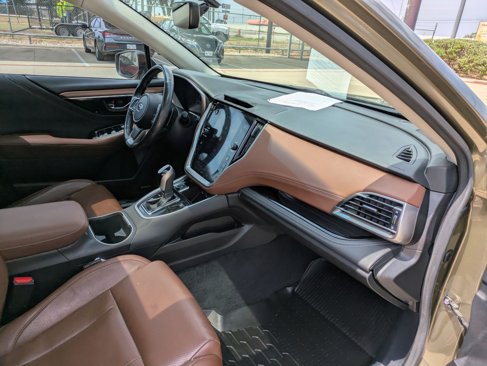 Used 2020 Subaru Outback Touring w/ Popular Package #2 image 29