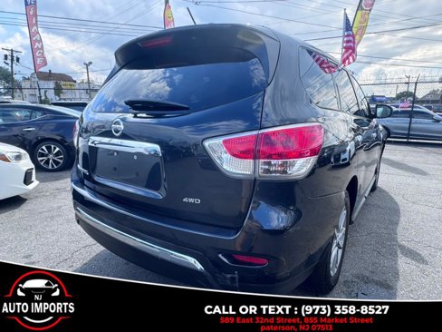 Used 2015 Nissan Pathfinder S image 9