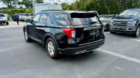 Used 2020 Ford Explorer XLT w/ Equipment Group 202A image 6