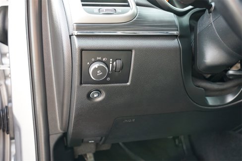Used 2020 Jeep Grand Cherokee Limited w/ Premium Lighting Group image 17