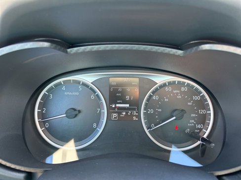 New 2025 Nissan Versa S image 17
