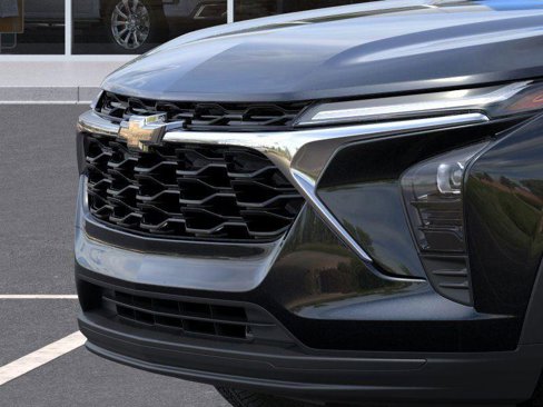 New 2025 Chevrolet Trax LS image 13