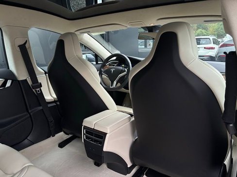 Used 2018 Tesla Model S 100D image 35