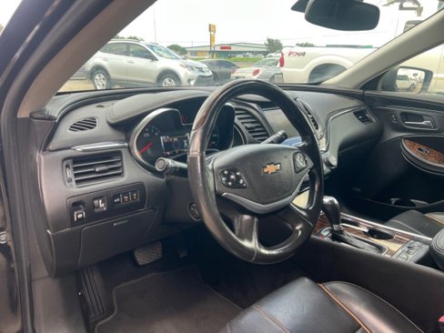Used 2014 Chevrolet Impala LTZ image 16