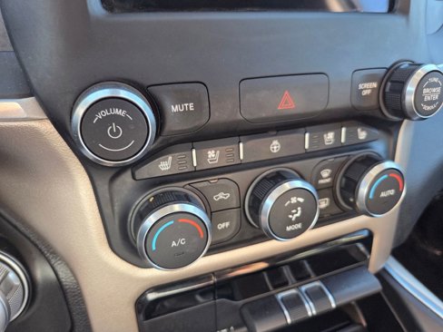 Used 2020 RAM 1500 Laramie image 15