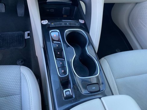 Used 2023 Buick Envision Preferred image 22