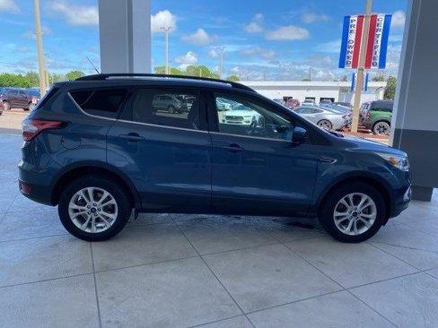Certified 2018 Ford Escape SEL w/ Ford Safe & Smart Package image 5