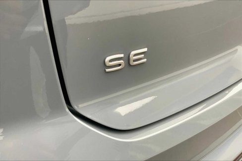 Used 2021 Volkswagen Atlas Cross Sport SE image 30