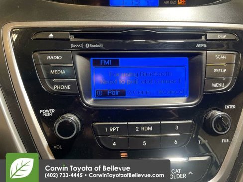 Used 2013 Hyundai Elantra Limited image 19
