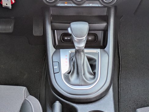 Certified 2024 Kia Forte LXS w/ LXS Technology Package image 18