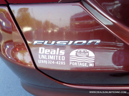 Used 2016 Ford Fusion SE image 5