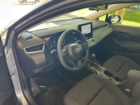 Used 2024 Toyota Corolla LE image 6