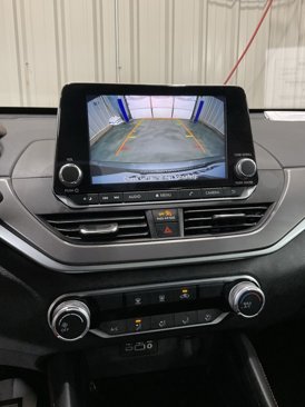 Used 2023 Nissan Altima 2.5 SR image 17