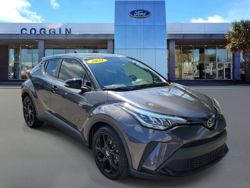 Used 2021 Toyota C-HR Nightshade image 4
