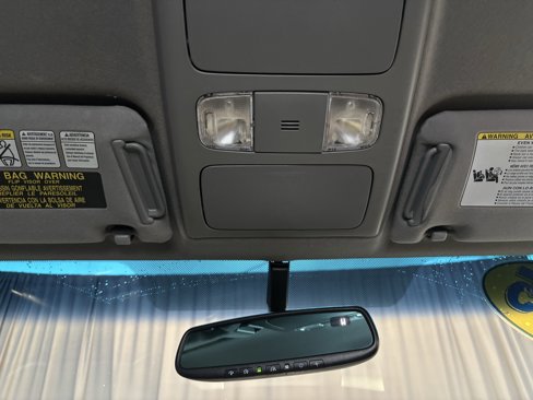 Used 2015 Toyota Tacoma TRD Pro image 17