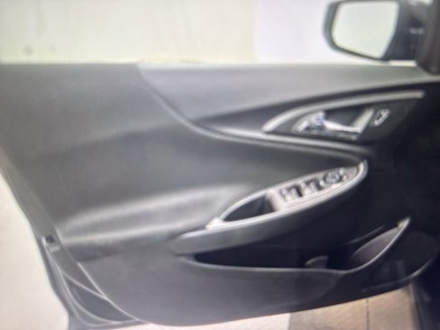Used 2022 Chevrolet Malibu LT image 8