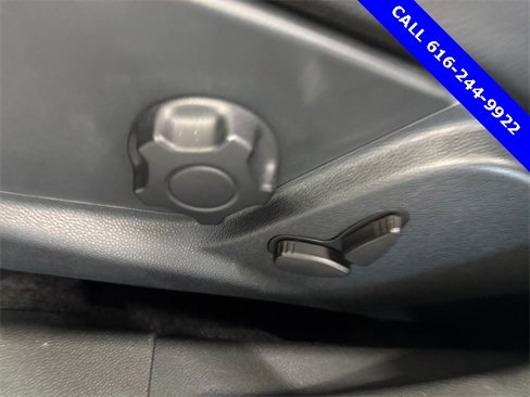 Used 2020 Ford EcoSport Titanium image 23