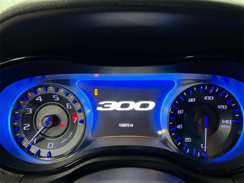 Used 2015 Chrysler 300 S image 11