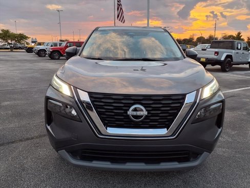 Used 2023 Nissan Rogue S image 19