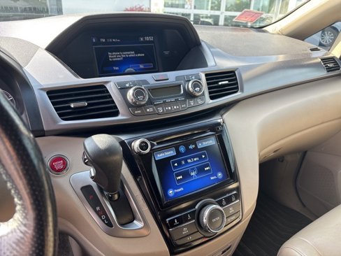 Used 2017 Honda Odyssey EX-L image 7