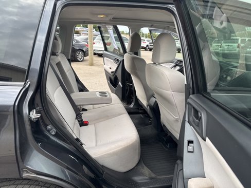 Used 2015 Subaru Forester 2.5i Premium w/ All-Weather Package image 13