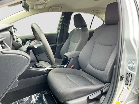 Used 2020 Toyota Corolla LE image 17