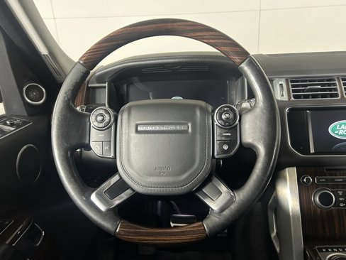 Used 2015 Land Rover Range Rover Supercharged image 13