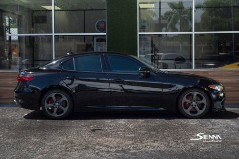 Used 2018 Alfa Romeo Giulia image 3