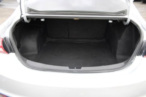 Used 2020 Chevrolet Malibu LT image 23