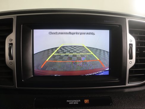 Used 2017 Kia Sportage EX image 42