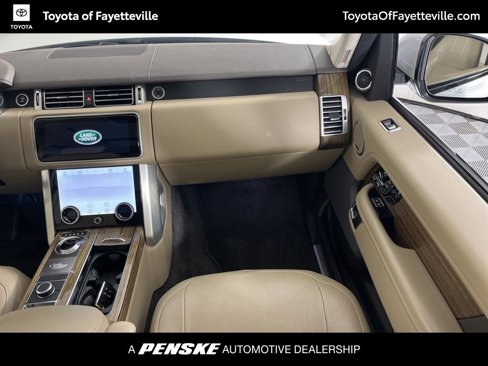 Used 2018 Land Rover Range Rover HSE image 20
