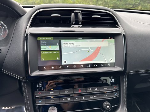Used 2017 Jaguar F-PACE S image 23