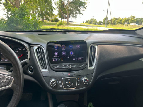 Used 2019 Chevrolet Malibu LS w/ LPO, Convenience Package 1 image 16