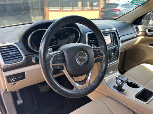 Used 2014 Jeep Grand Cherokee Laredo w/ Security & Convenience Group image 8