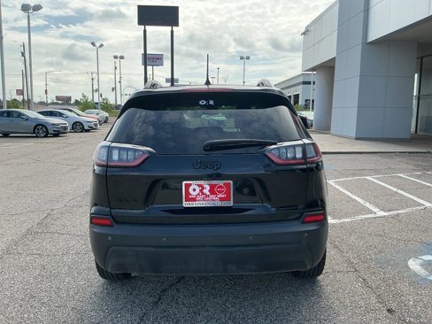 Used 2023 Jeep Cherokee Altitude Lux image 6
