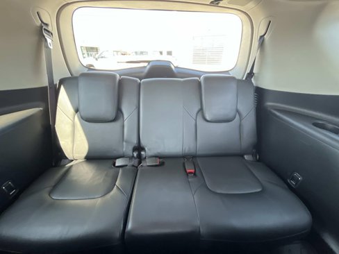Used 2015 INFINITI QX80 Luxe w/ 22" Wheel Package image 14