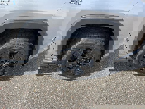 Certified 2019 Toyota RAV4 LE image 6