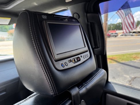 Used 2015 Ford Expedition EL Platinum image 12