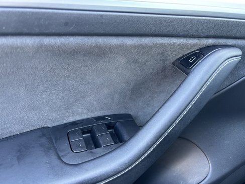 Used 2021 Tesla Model 3 Long Range image 15