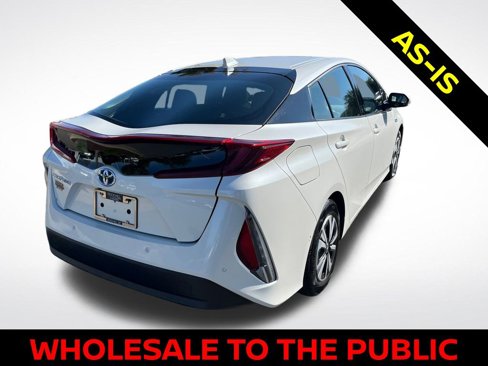 Used 2018 Toyota Prius Prime Advanced image 7