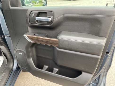 Used 2019 Chevrolet Silverado 1500 RST image 35