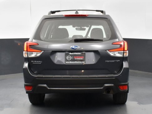 Used 2021 Subaru Forester image 7