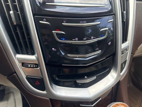 Used 2016 Cadillac SRX Luxury image 37
