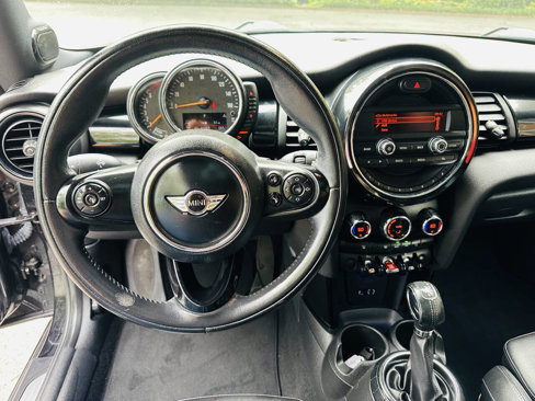 Used 2016 MINI Cooper S image 12