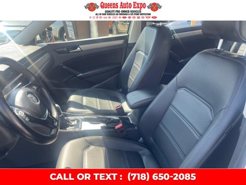 Used 2020 Volkswagen Passat 2.0T SE image 8