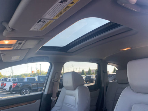Used 2020 Honda CR-V Touring image 14